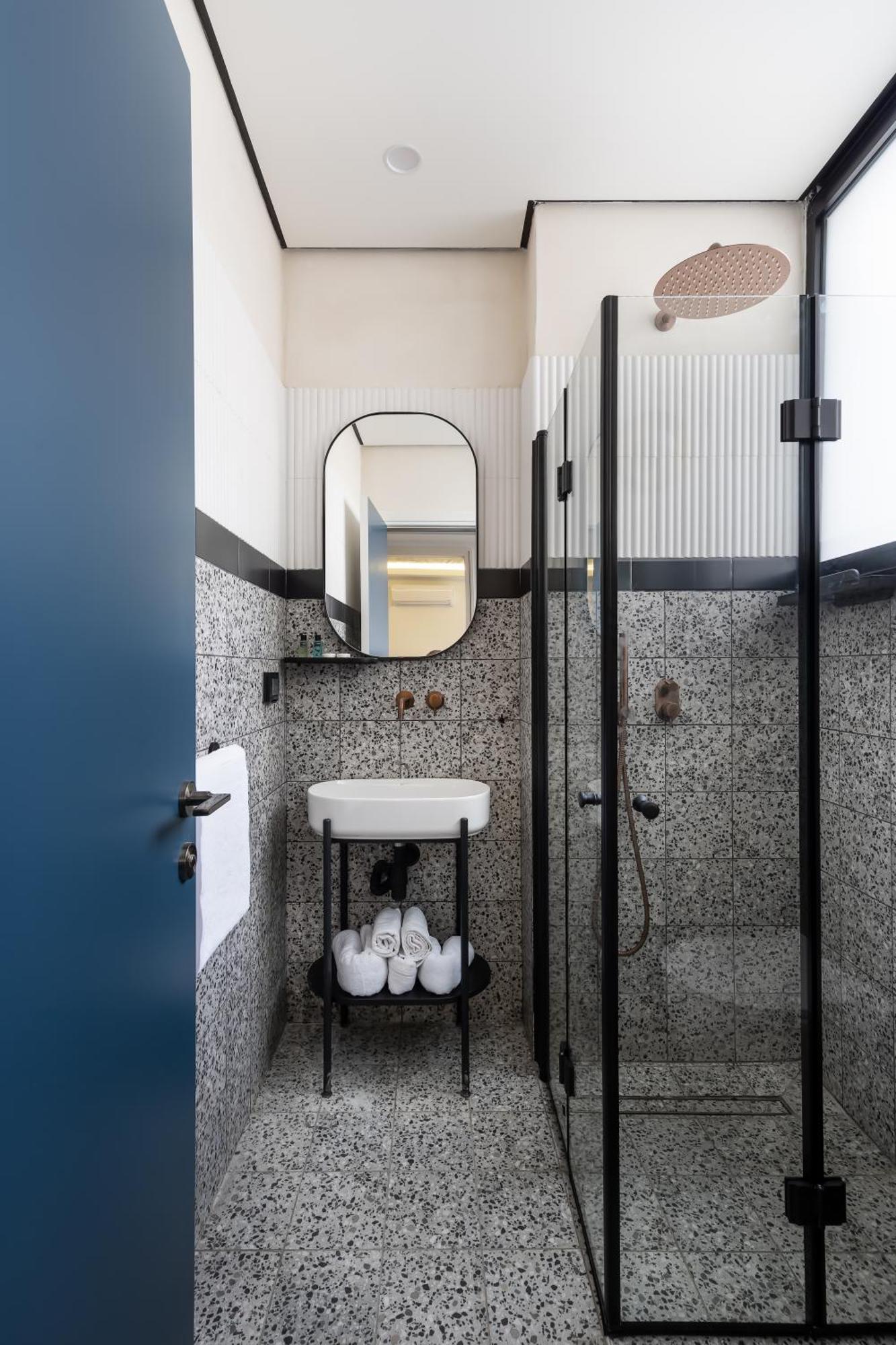 Mulan Hotel Tel Aviv Esterno foto